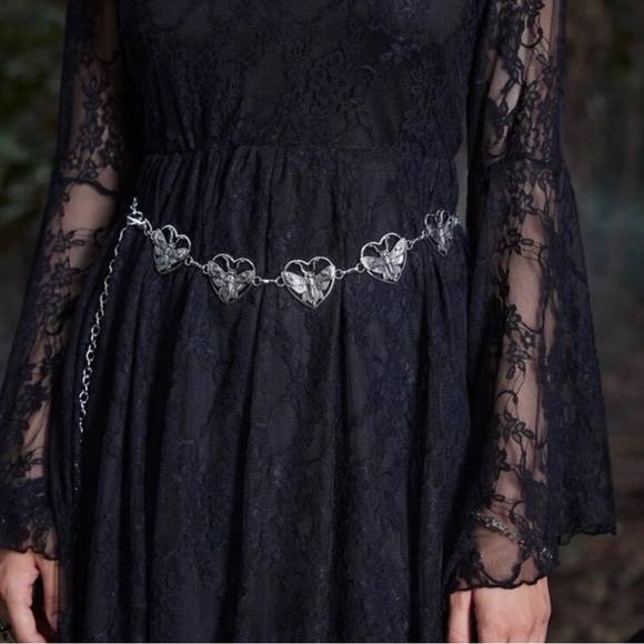Jewelry - Goth Silver Link chain belt with moths